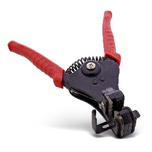 InLine® Abisolierzange für Solarkabel, 2,5mm² 4,0mm² 6,0mm² 94101