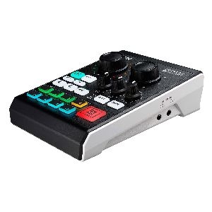 ATEN UC8000 Podcast AI Audio Mixer MicLIVE 6-CH 57881C